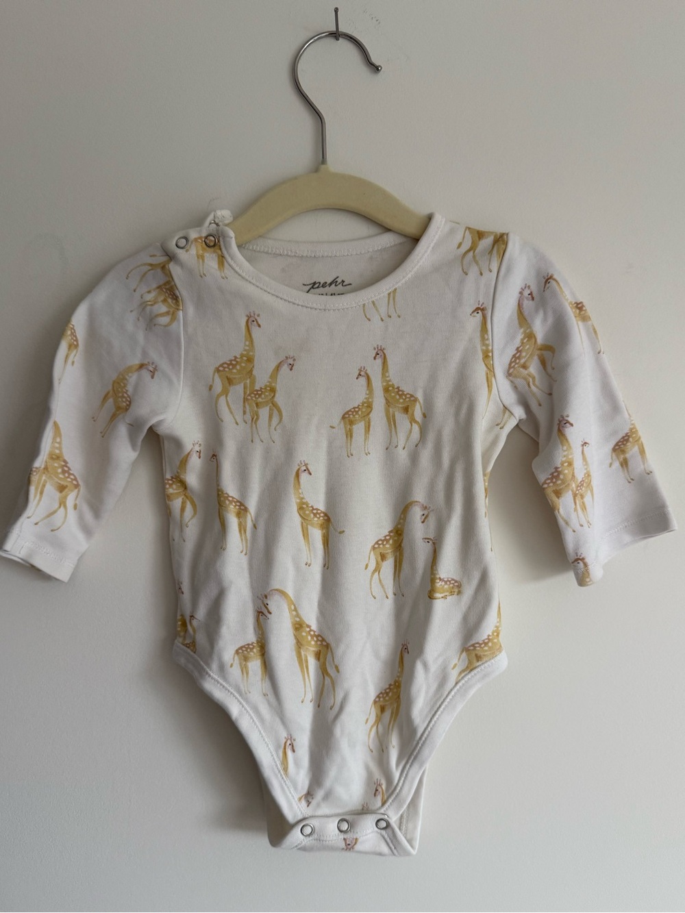 6-12m Pehr Giraffe-Print Onesie